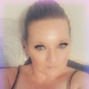 Meet your Posher, Carrie-lynn